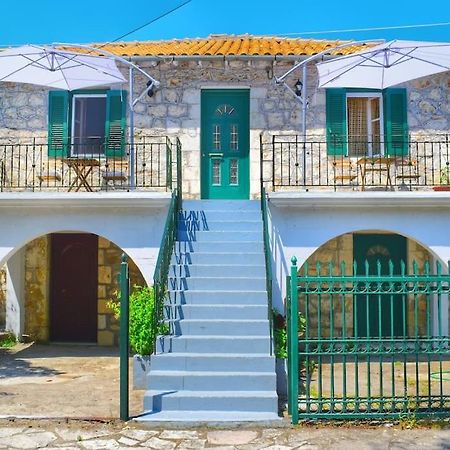 Karydia Apartments 4 Pers Λαζαράτα Εξωτερικό φωτογραφία